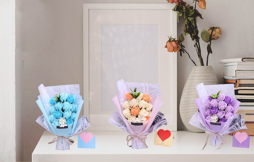 6 good reasons to offer a bouquet of soap flowers